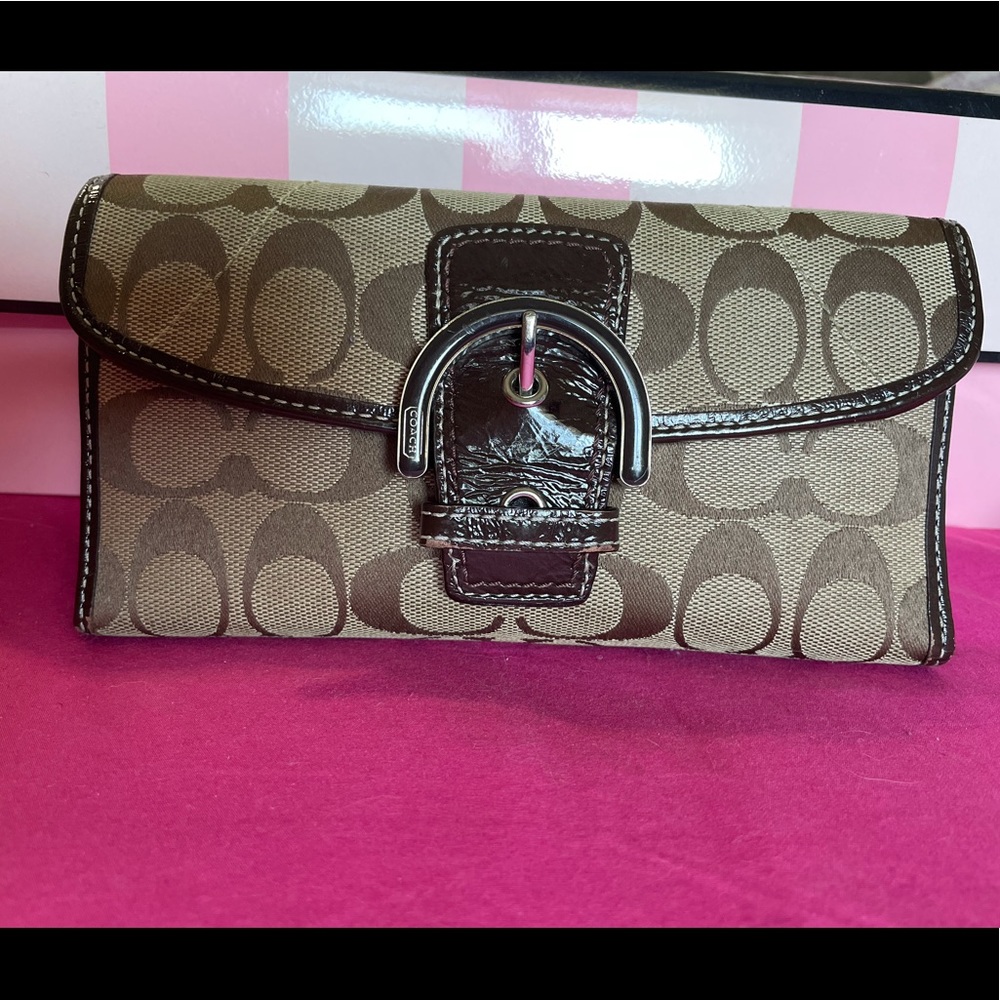 Coach wallet